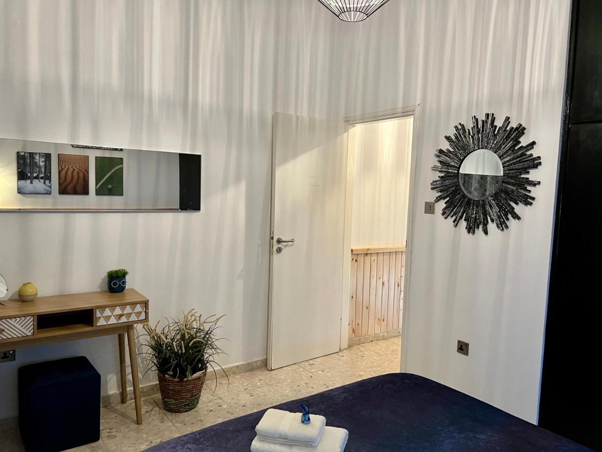 Fatcow Beach House 43 ラルナカ エクステリア 写真