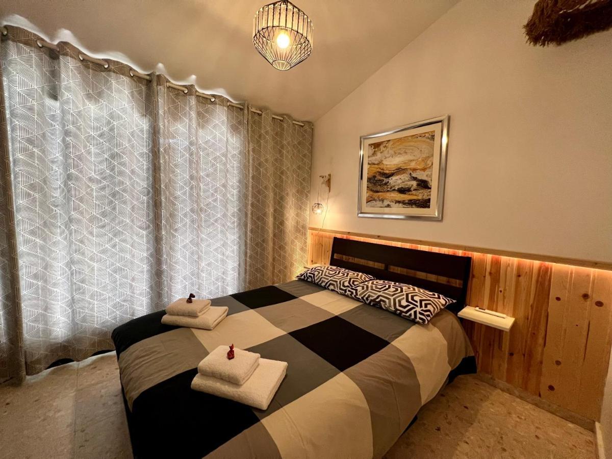 Fatcow Beach House 43 ラルナカ エクステリア 写真