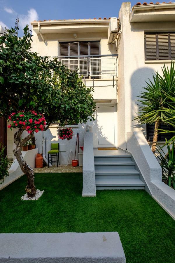 Fatcow Beach House 43 ラルナカ エクステリア 写真